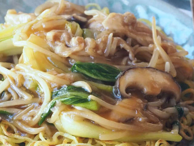 もやしが主役♪簡単あんかけ焼きそば